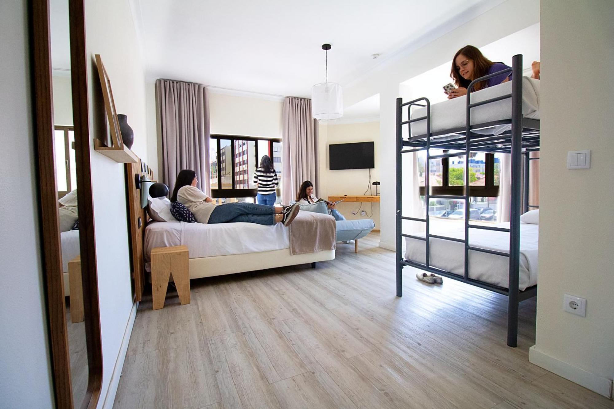 Wot Costa Da Caparica Hotel Luaran gambar